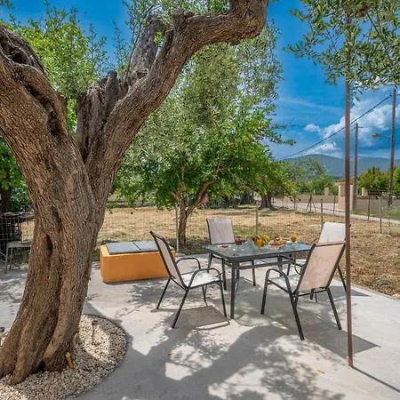 Ira's House בית נופש *