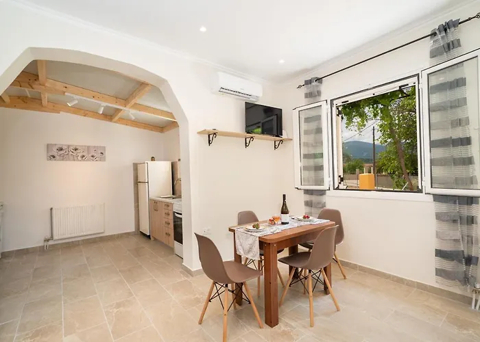 Ira's House Holiday home *