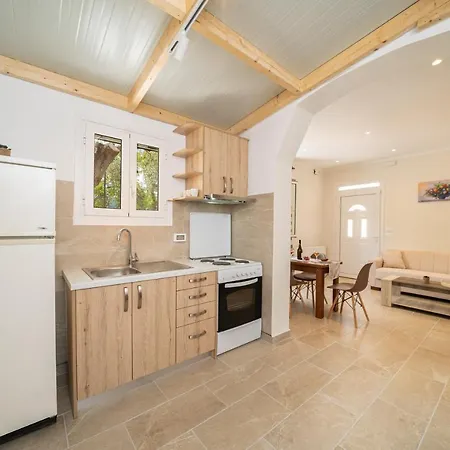 Ira's House בית נופש *